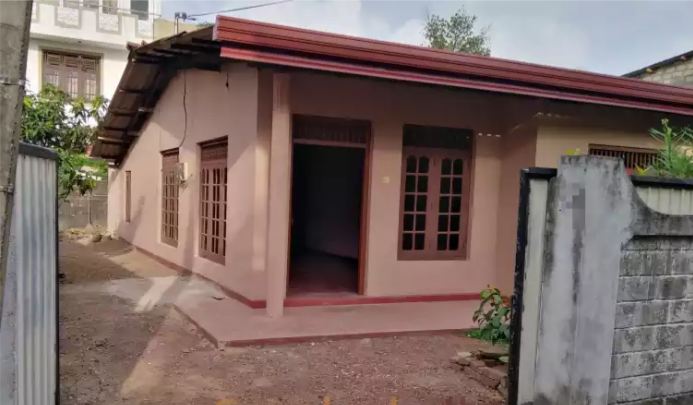 House For Rent In Enderamulla