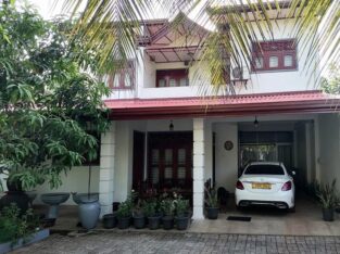 Two Storied Luxury House for Sale in Pasyala, Nittambuwa.