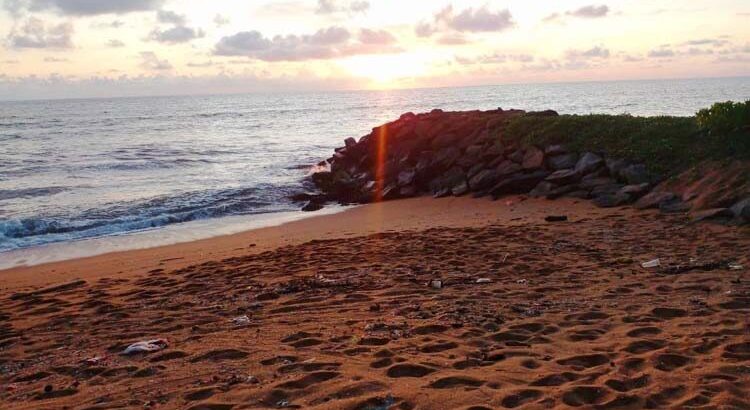 Beautiful Beachfront Land for Sale in Katukurunda, Kalutara.