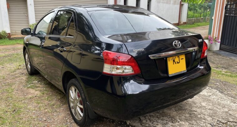 Toyota Yaris 2008 car for sale in Panadura