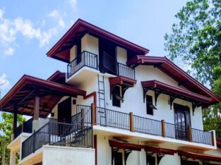 Two Storied Luxury House for Sale in Thalawathugoda