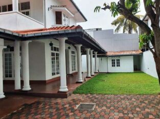 Two Storied House for Sale in Ratmalana.