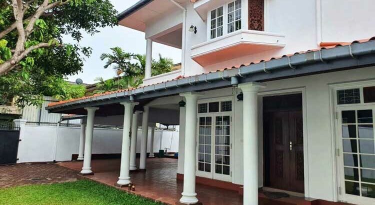 Two Storied House for Sale in Ratmalana.