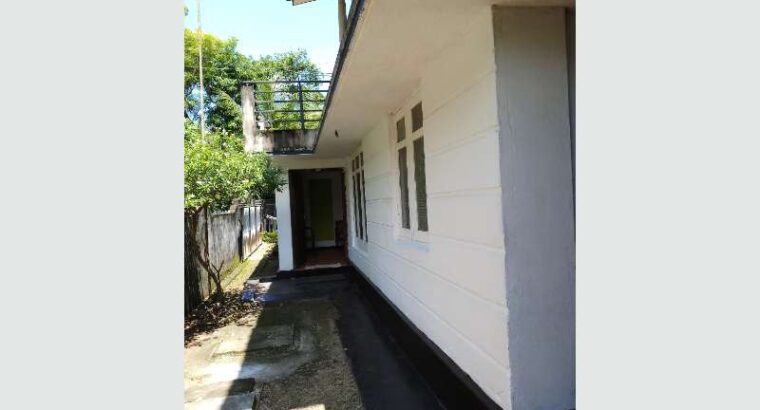 Kiribathgoda Two Story House With Attached Annex For Sale