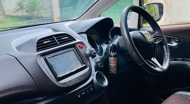 Honda Fit Shutte for sale