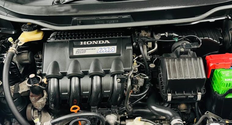 Honda Fit Shutte for sale
