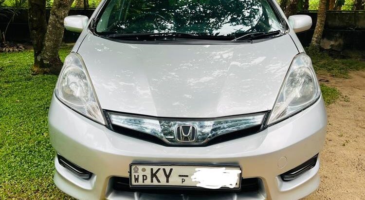 Honda Fit Shutte for sale