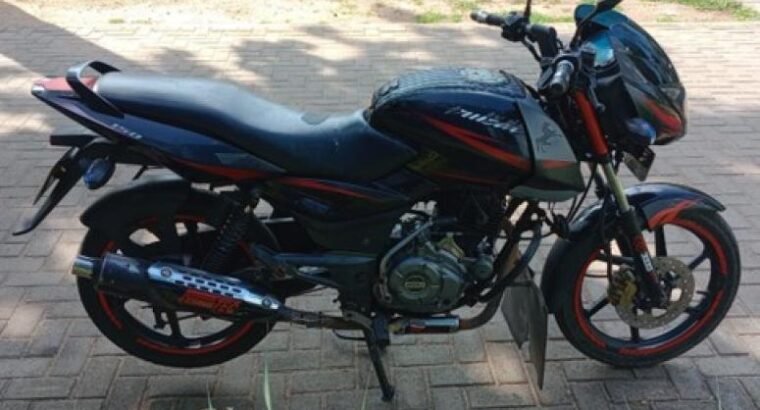 PULSAR 150