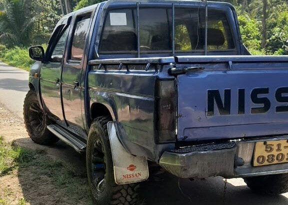 Nissan D21 double cab for sale