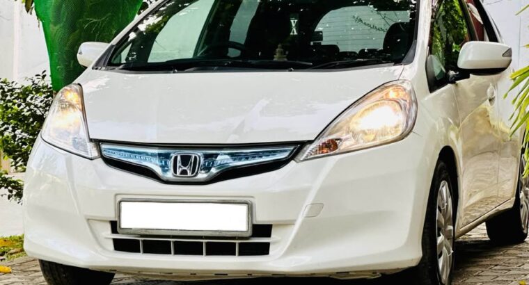 Honda FIT GP1 hybrid