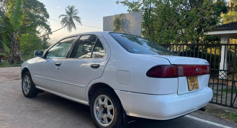 Nissan Sunny FB14
