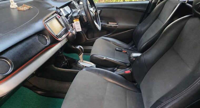 Honda Insight ZE3