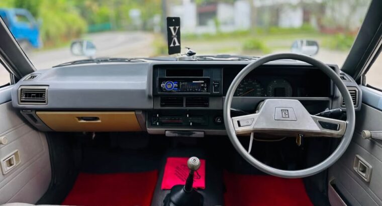 Toyota Corolla DX Wagon KE72