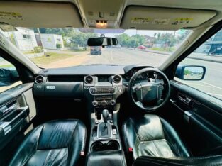 Land Rover Discovery 4