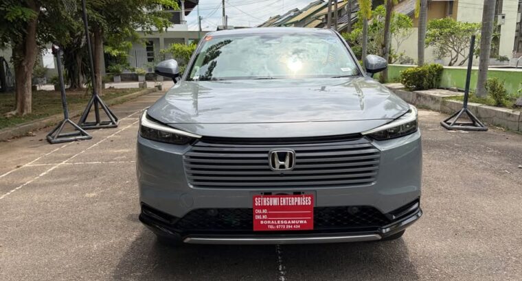 Honda Vezel Premium 2026
