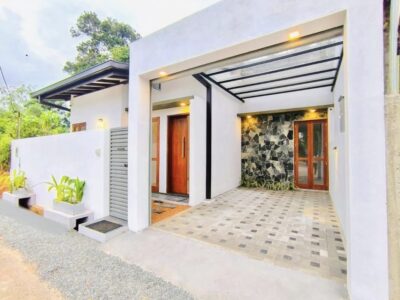 Luxury 23 Million Single Storey House For Sale In Athurugiriya Galwarusawa Road