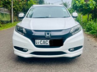 Honda vezel 2014