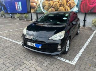 TOYOTA AQUA S Grade