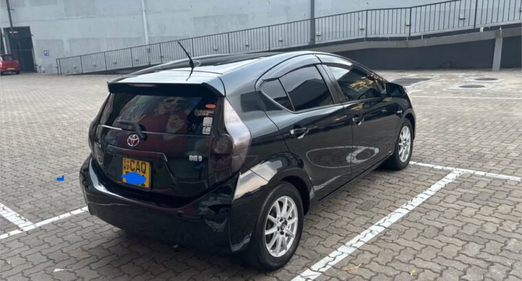 TOYOTA AQUA S Grade