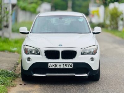 BMW X1 2011