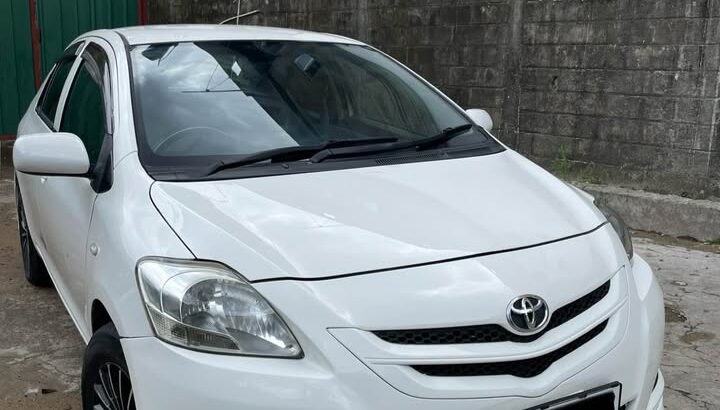 Toyota Belta 2011