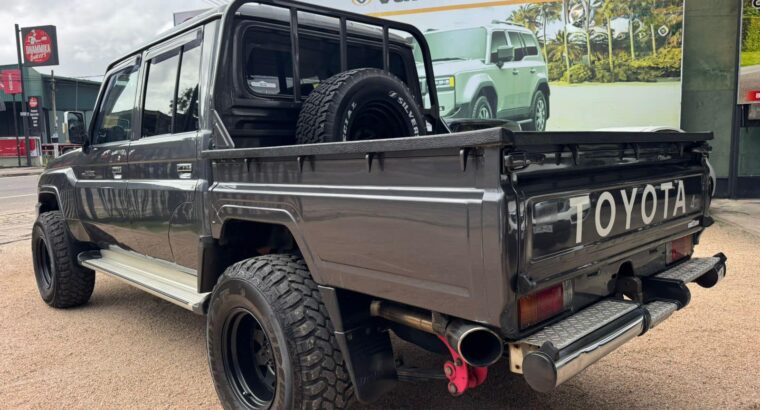 TOYOTA LAND CRUISER SAHARA 79 SERIES 4X4 DOUBLE CAB FOR SALE
