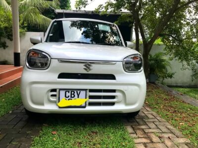 Toyota Aqua G grade