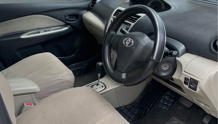 Toyota Belta 2011