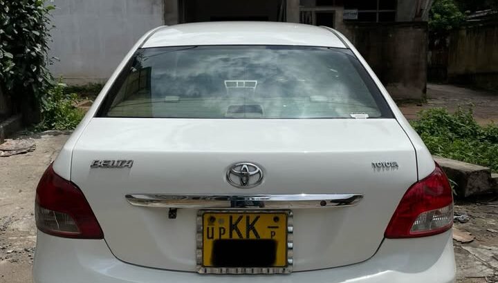 Toyota Belta 2011