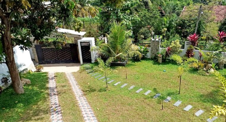 House for Sale in Ja-ela