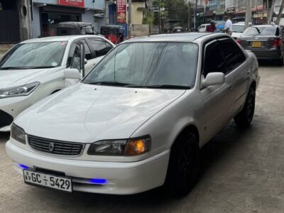 Toyota Corolla CE110
