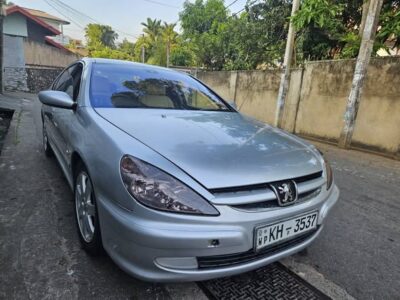 Peugeot 607