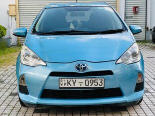 Toyota Aqua 2012