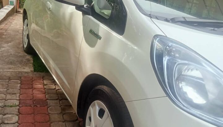 Honda Fit GP1 HYBRID 2015