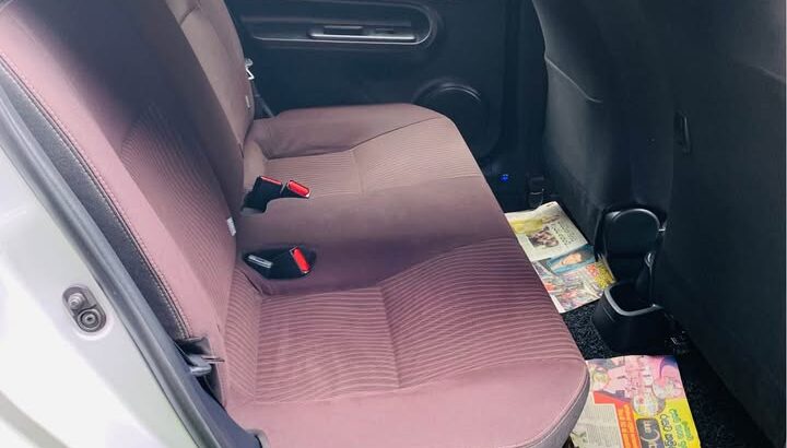 Toyota Aqua Eagle Eye G Grade Limited Edition(Original car)