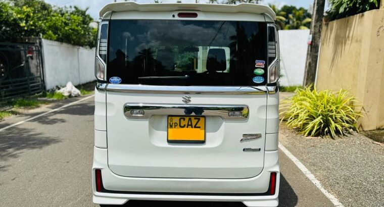 Suzuki Spacia Custom Z