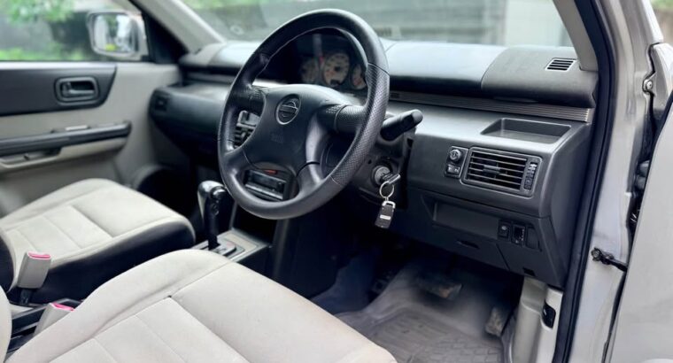 NISSAN X-TRAIL T30 4WD