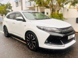 Toyota Harrier GS 2015