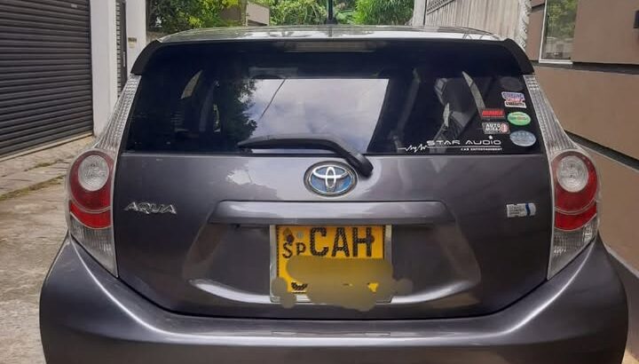Toyota Aqua Anniversary edition
