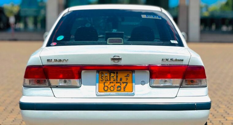 Nissan Sunny FB15
