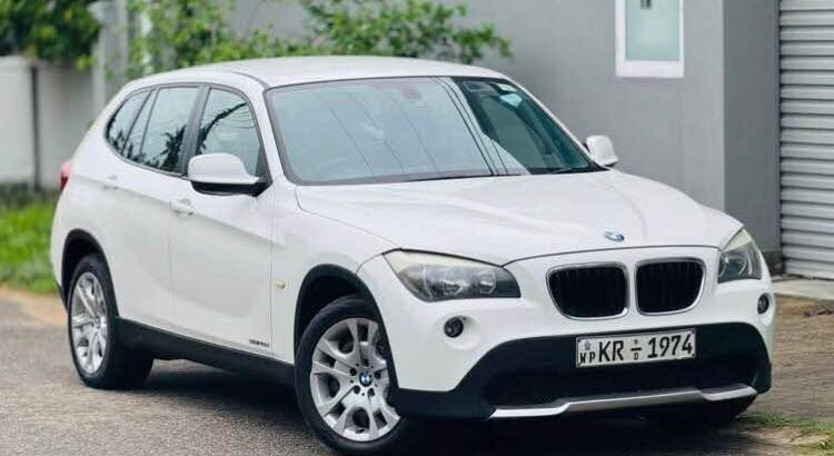 BMW X1 2011