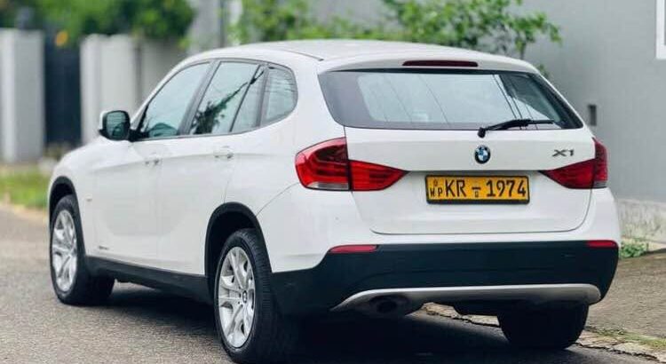 BMW X1 2011