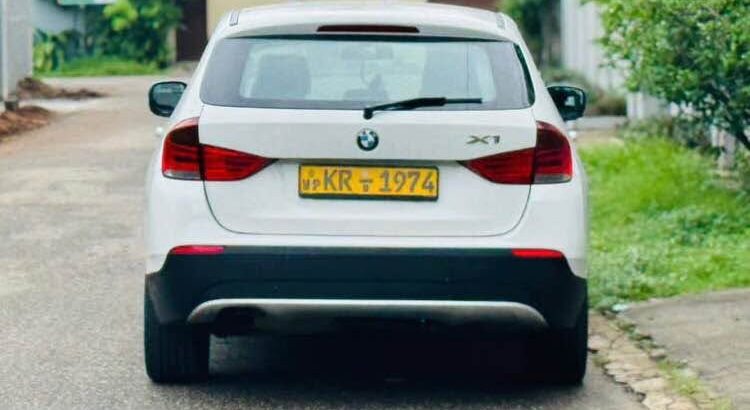BMW X1 2011