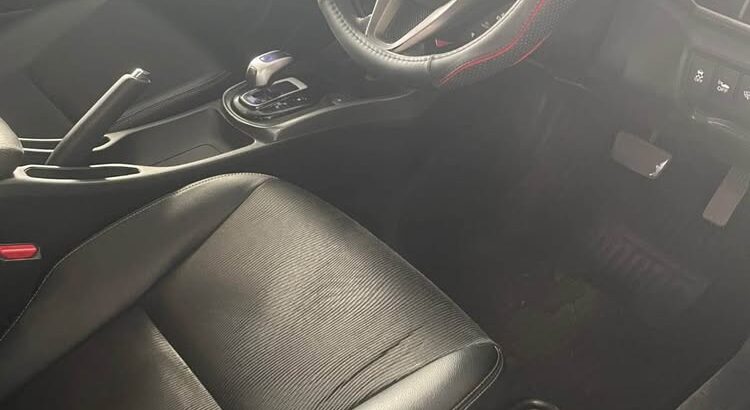 Honda Grace (Ex package)