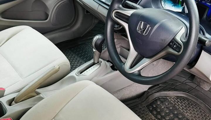 Honda insight ZC2 V
