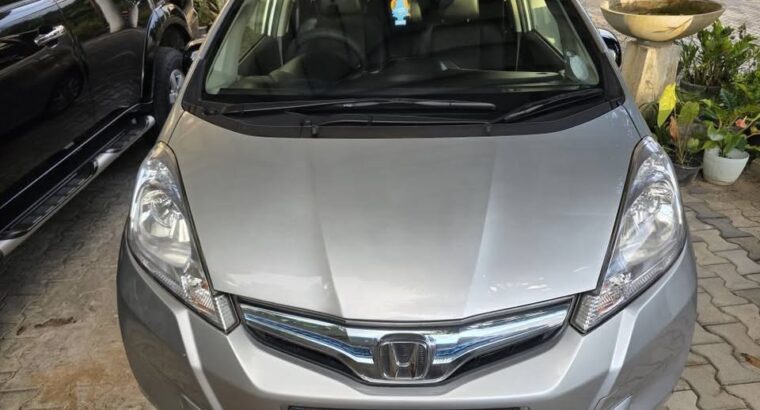 Honda FIT GP1 2013