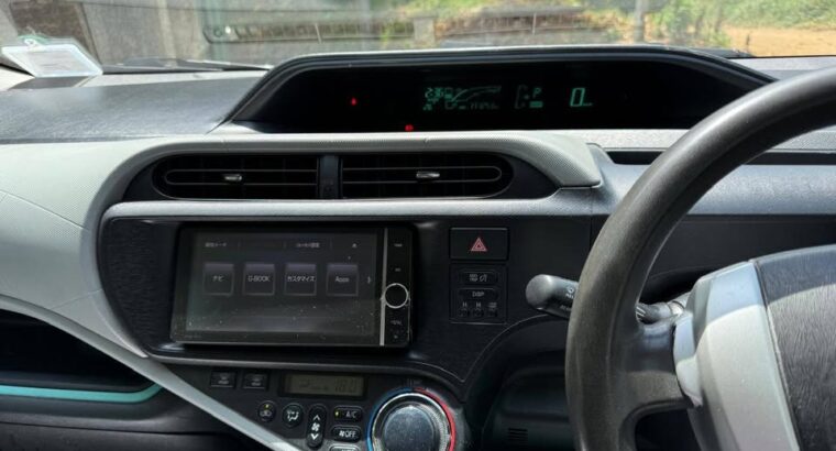Toyota Aqua S Grade 2012 for Sale
