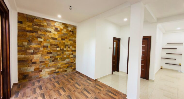 Brand New two Storey Luxury House For Sale In Thalwathugoda Road Hokandara