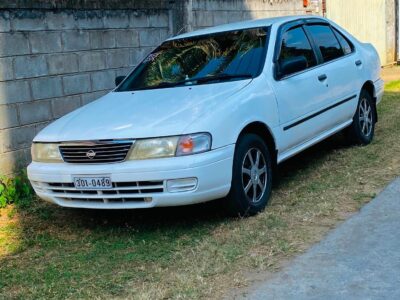 Nissan Sunny FB14