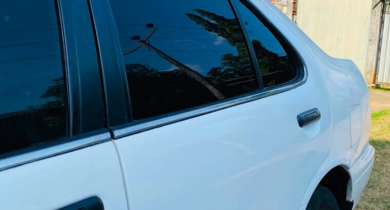 Nissan Sunny FB14
